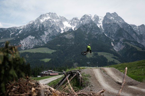 severinwegenerphoto-mtb-downhill-leogang-cube-matt_walker