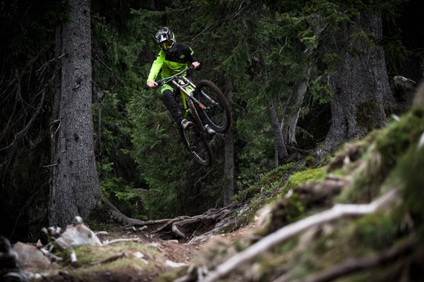 severinwegenerphoto-mtb-downhill-leogang-cube-matt_walker